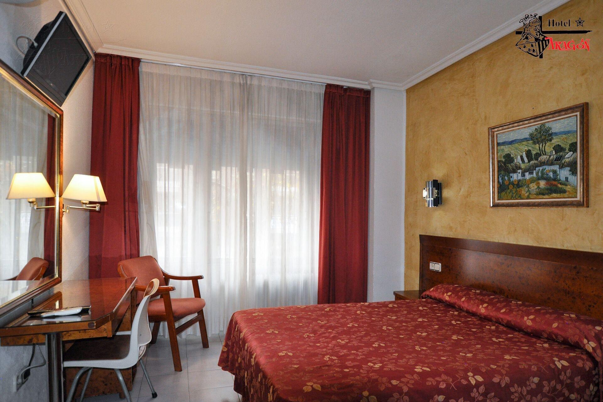 Hotel Aragon Саламанка Экстерьер фото