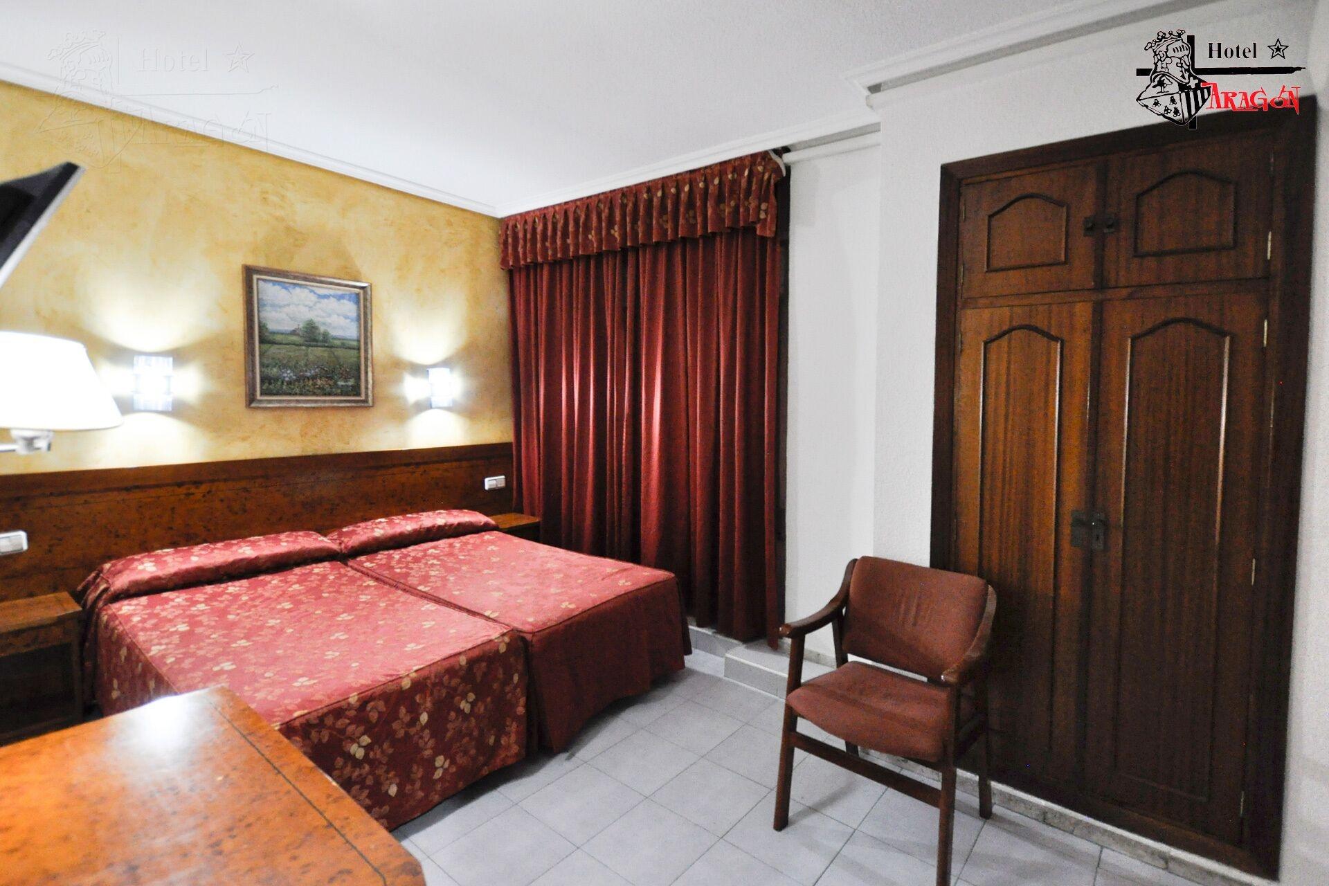 Hotel Aragon Саламанка Экстерьер фото