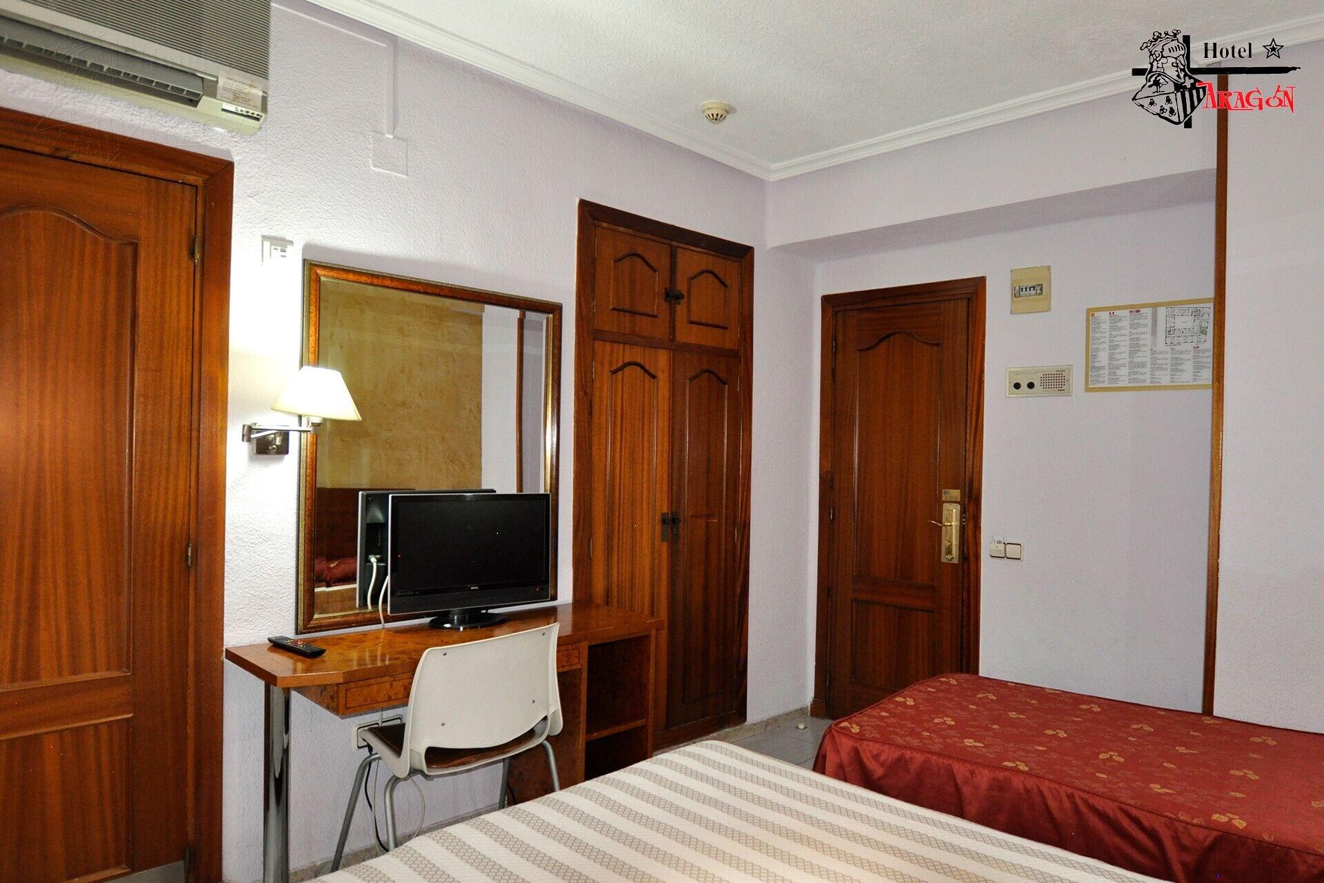 Hotel Aragon Саламанка Экстерьер фото